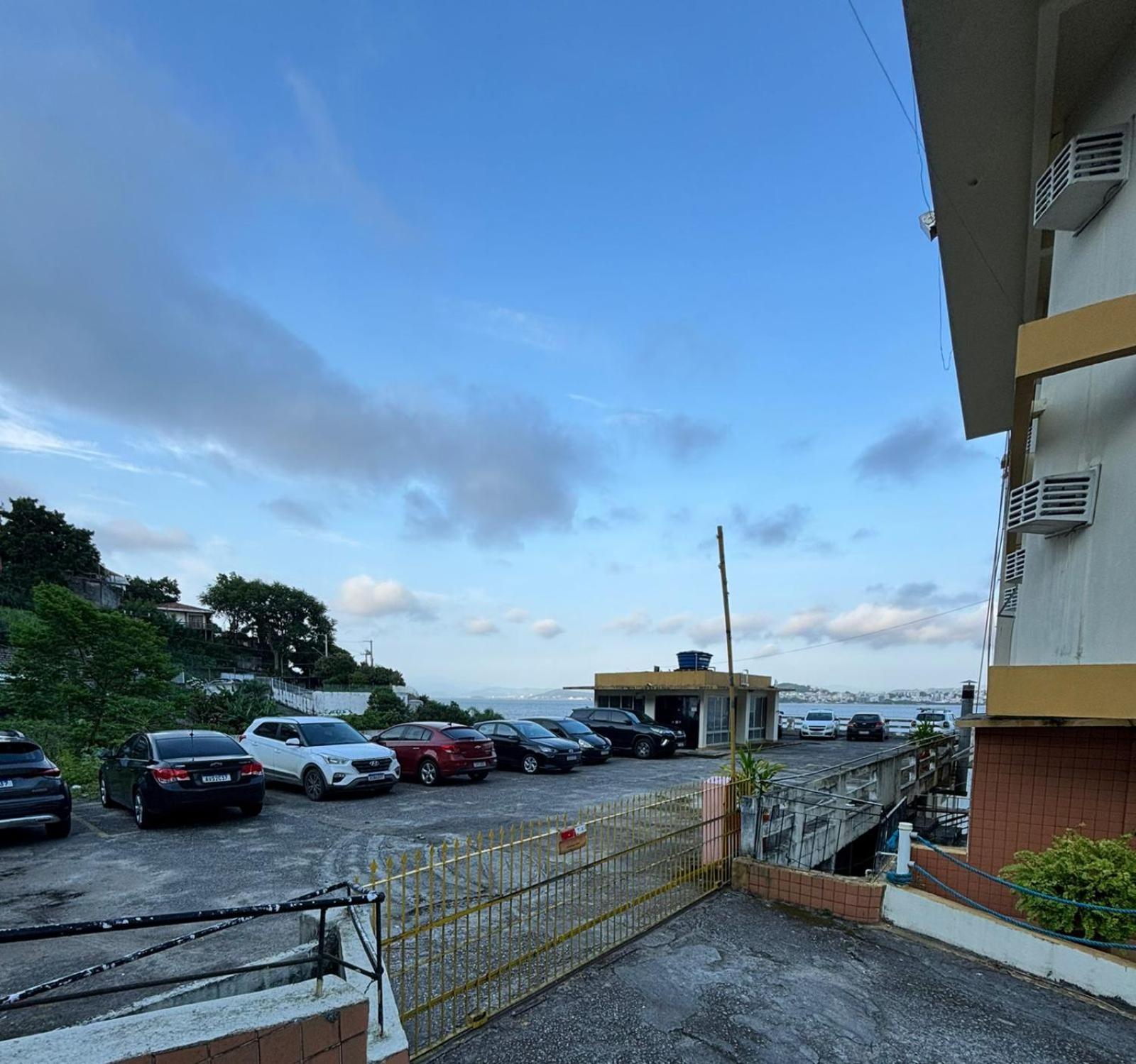 Hotel Veleiro — Photos 1